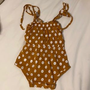 Daisy onesie